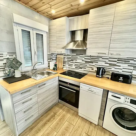 Del Mar 2 Deluxe Playa Del Cura Apartment *